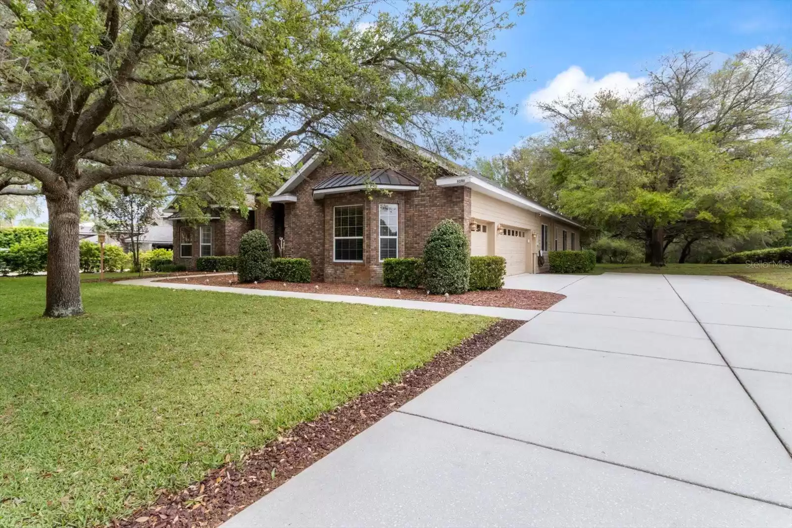 6146 WATERS WAY, WEEKI WACHEE, Florida 34607, 4 Bedrooms Bedrooms, ,3 BathroomsBathrooms,Residential,For Sale,WATERS,MFRO6190181