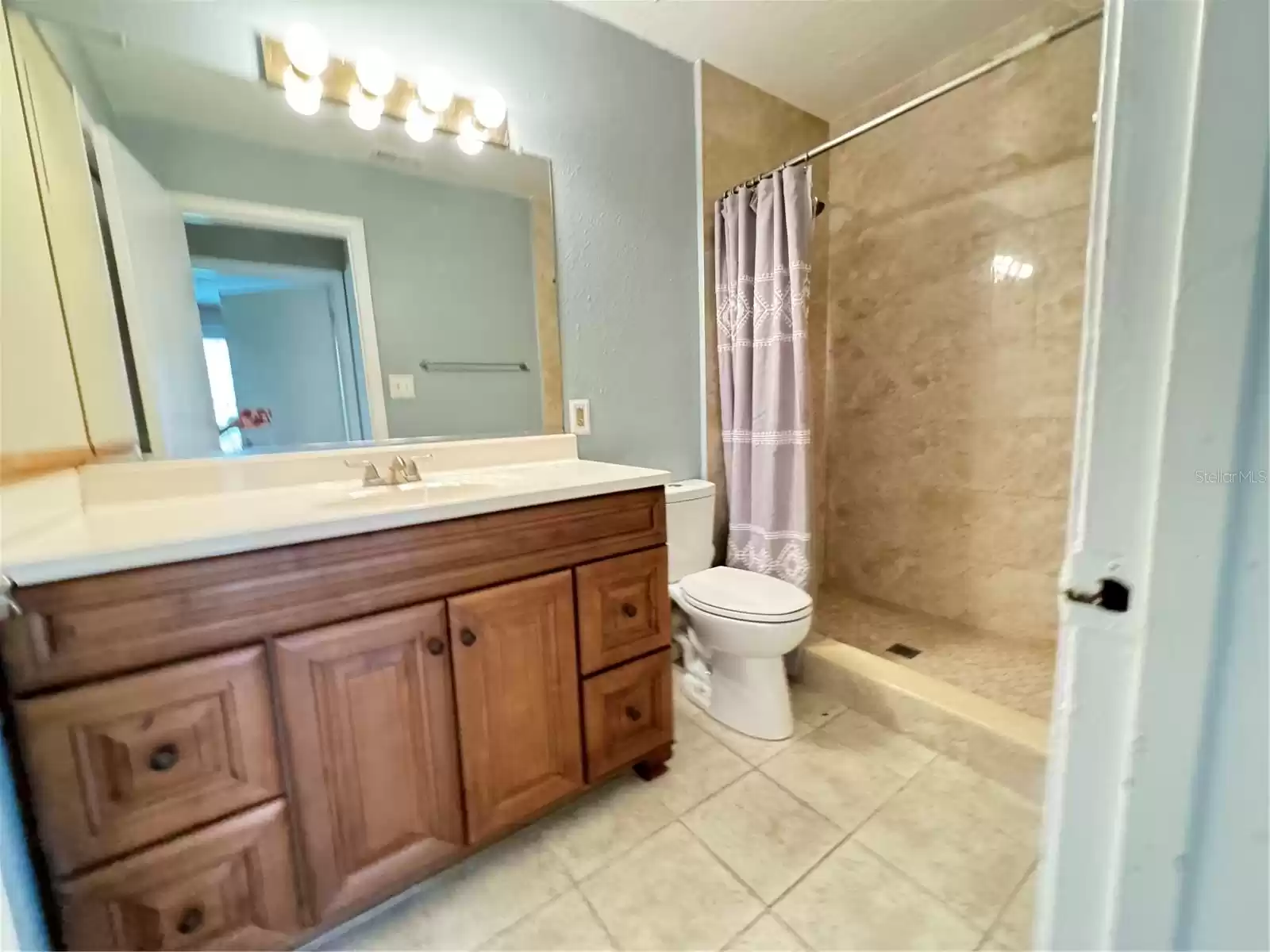 249 AFTON SQUARE, ALTAMONTE SPRINGS, Florida 32714, 2 Bedrooms Bedrooms, ,1 BathroomBathrooms,Residential,For Sale,AFTON,MFRO6192593