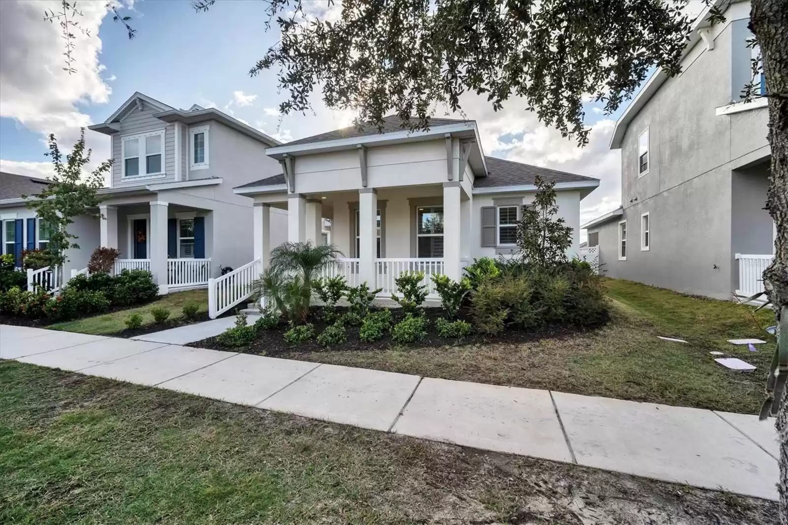 724 WINTERSIDE DRIVE, APOLLO BEACH, Florida 33572, 3 Bedrooms Bedrooms, ,2 BathroomsBathrooms,Residential,For Sale,WINTERSIDE,MFRT3516061