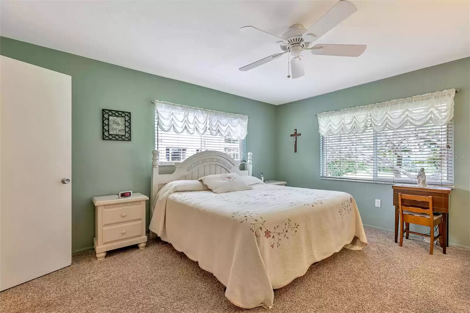 Large master bedroom