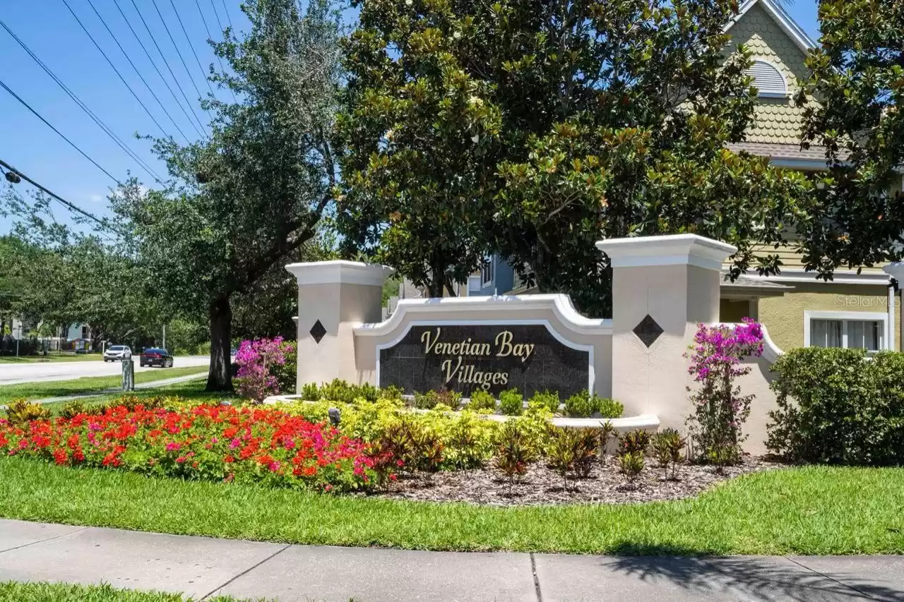 2208 SAN VITTORINO CIRCLE, KISSIMMEE, Florida 34741, 4 Bedrooms Bedrooms, ,3 BathroomsBathrooms,Residential,For Sale,SAN VITTORINO,MFRO6192167