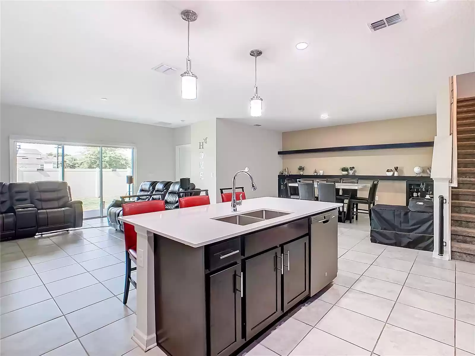 4433 BLUFF OAK LOOP, KISSIMMEE, Florida 34746, 5 Bedrooms Bedrooms, ,4 BathroomsBathrooms,Residential,For Sale,BLUFF OAK,MFRO6191047