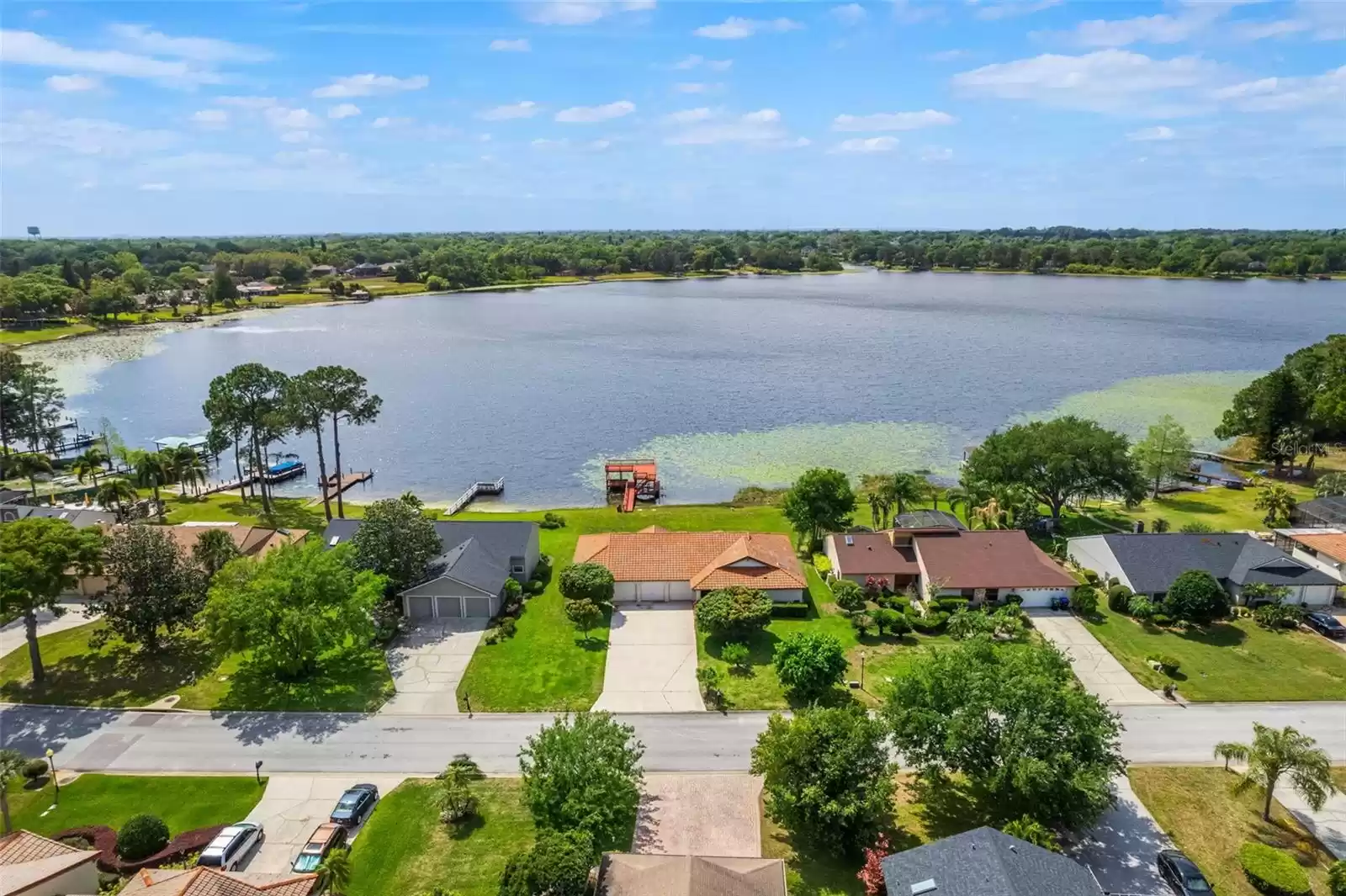 6024 SHORE LINE DRIVE, ORLANDO, Florida 32819, 4 Bedrooms Bedrooms, ,3 BathroomsBathrooms,Residential,For Sale,SHORE LINE,MFRO6193147