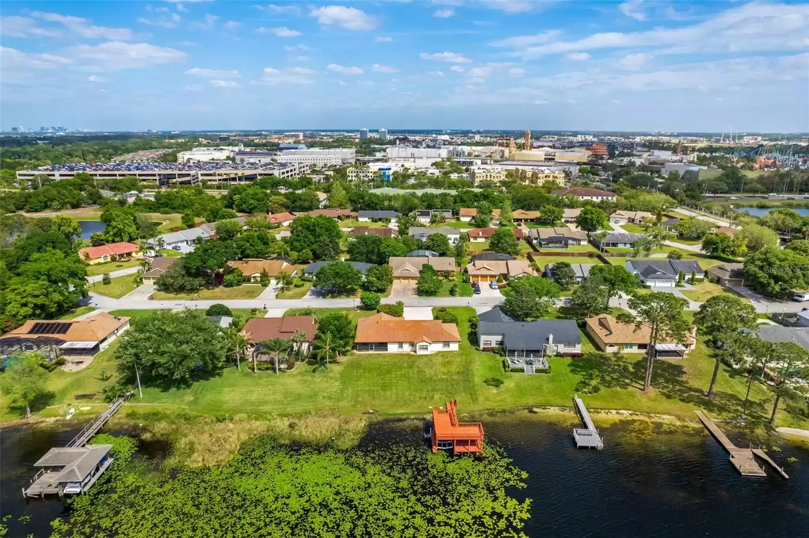 6024 SHORE LINE DRIVE, ORLANDO, Florida 32819, 4 Bedrooms Bedrooms, ,3 BathroomsBathrooms,Residential,For Sale,SHORE LINE,MFRO6193147