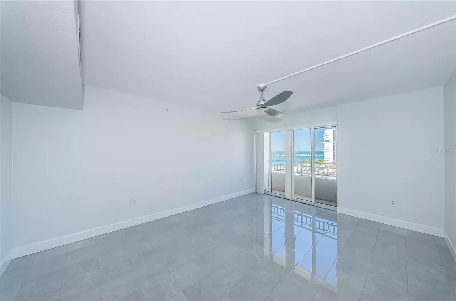 800 GULFVIEW BOULEVARD, CLEARWATER, Florida 33767, 2 Bedrooms Bedrooms, ,2 BathroomsBathrooms,Residential,For Sale,GULFVIEW,MFRU8237423