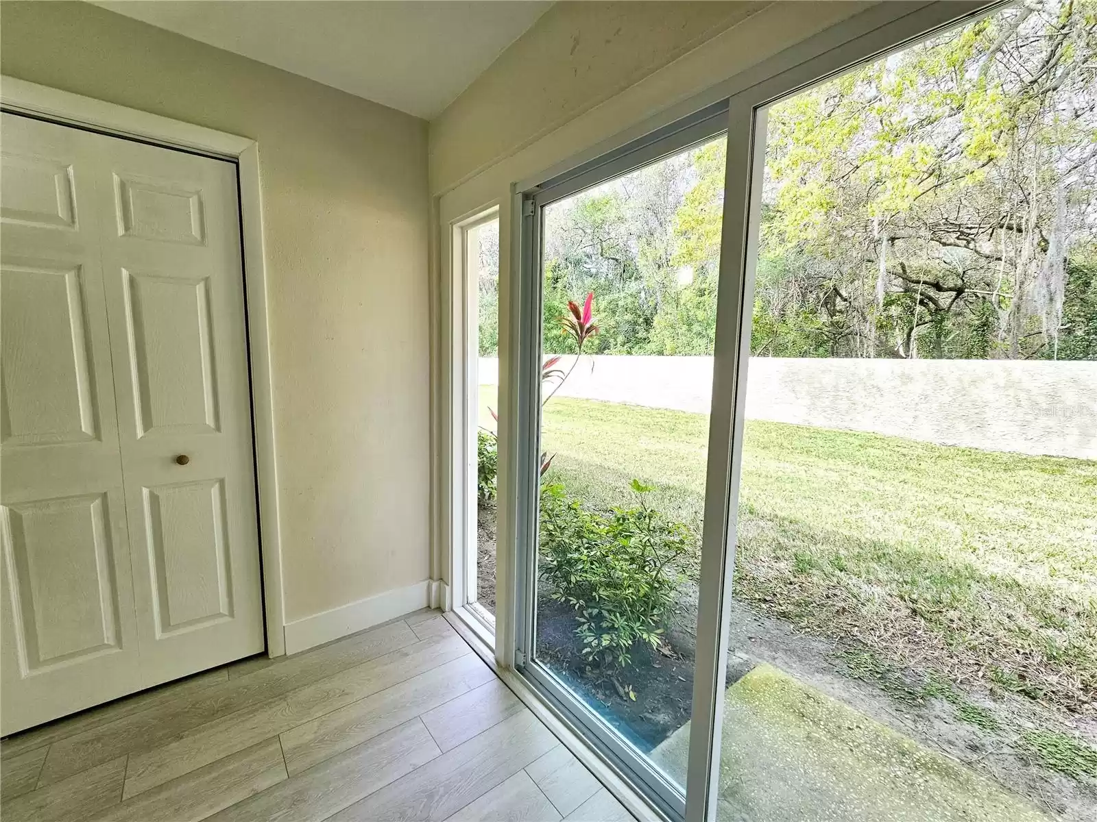 1701 PINEHURST ROAD, DUNEDIN, Florida 34698, 1 Bedroom Bedrooms, ,1 BathroomBathrooms,Residential,For Sale,PINEHURST,MFRU8233112