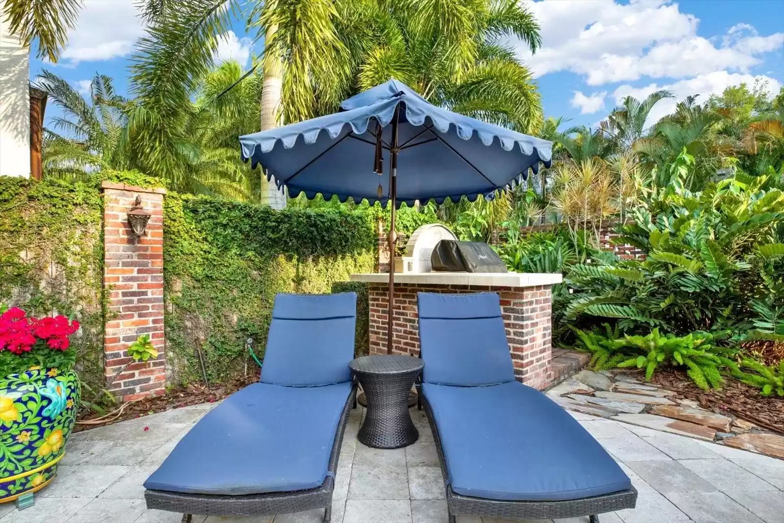 Backyard Lounging Area & Built-in Grill