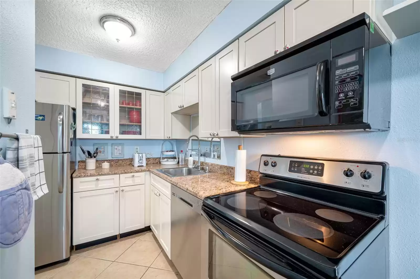 4874 COQUINA KEY DRIVE, ST PETERSBURG, Florida 33705, 1 Bedroom Bedrooms, ,1 BathroomBathrooms,Residential,For Sale,COQUINA KEY,MFRU8238104