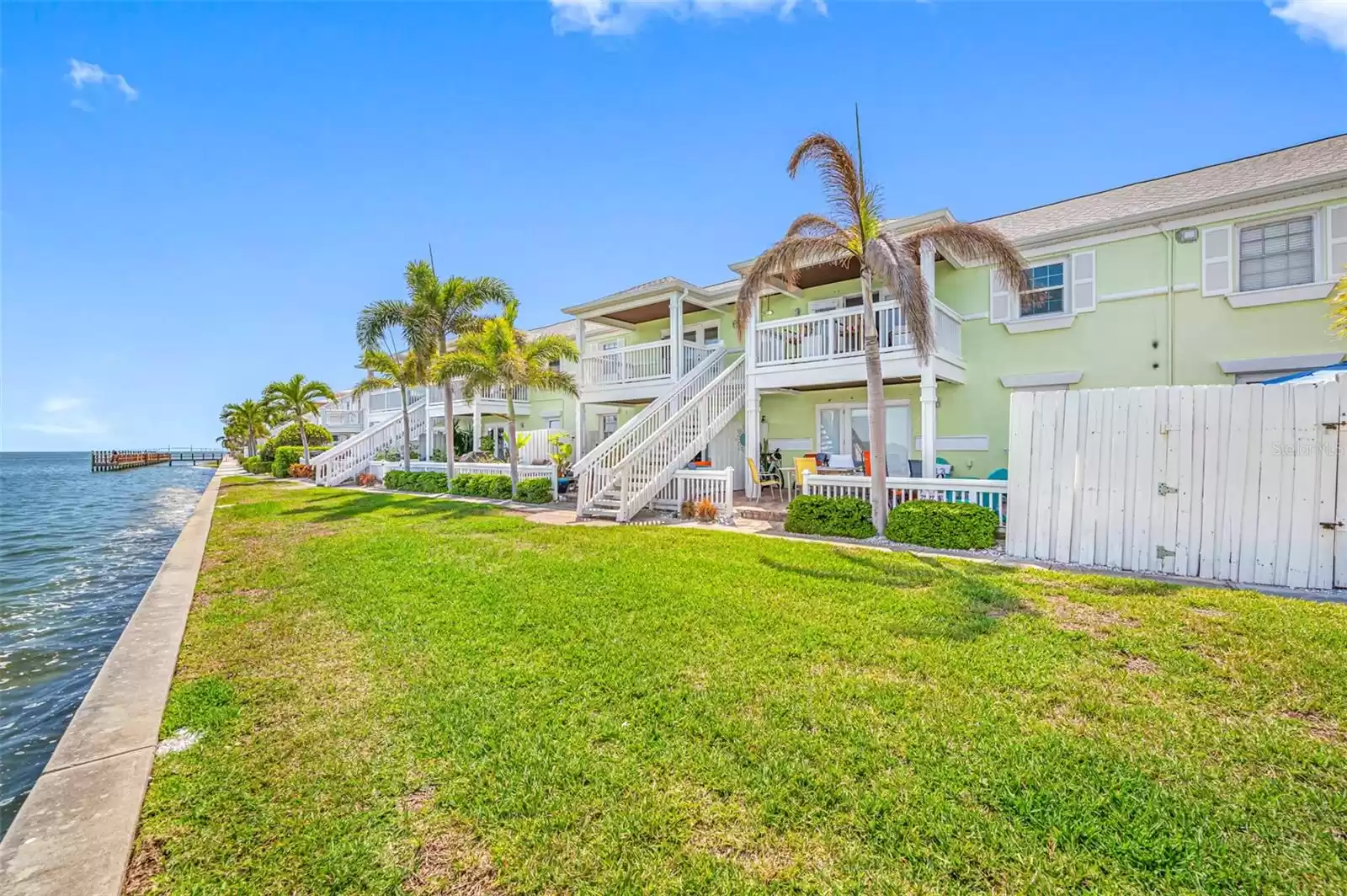 4874 COQUINA KEY DRIVE, ST PETERSBURG, Florida 33705, 1 Bedroom Bedrooms, ,1 BathroomBathrooms,Residential,For Sale,COQUINA KEY,MFRU8238104