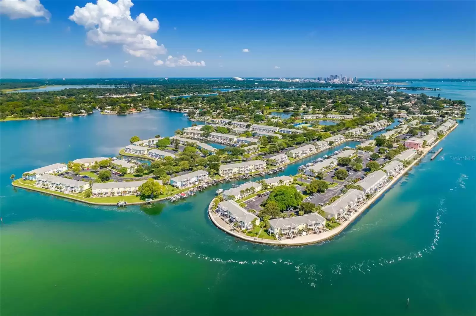 4874 COQUINA KEY DRIVE, ST PETERSBURG, Florida 33705, 1 Bedroom Bedrooms, ,1 BathroomBathrooms,Residential,For Sale,COQUINA KEY,MFRU8238104