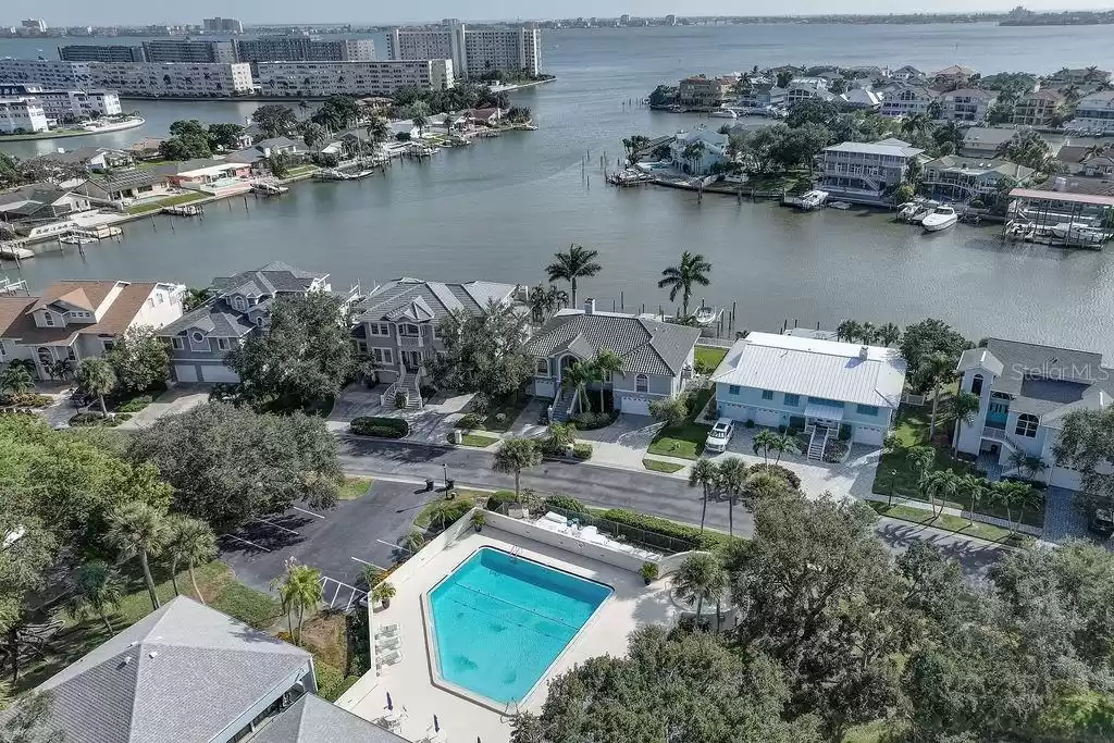 5940 PELICAN BAY PLAZA, GULFPORT, Florida 33707, 3 Bedrooms Bedrooms, ,2 BathroomsBathrooms,Residential,For Sale,PELICAN BAY,MFRA4583711