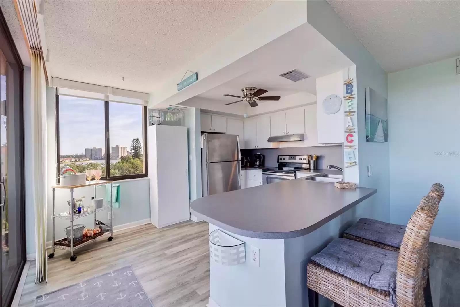 Roomy kitchen area for prep and entertaining