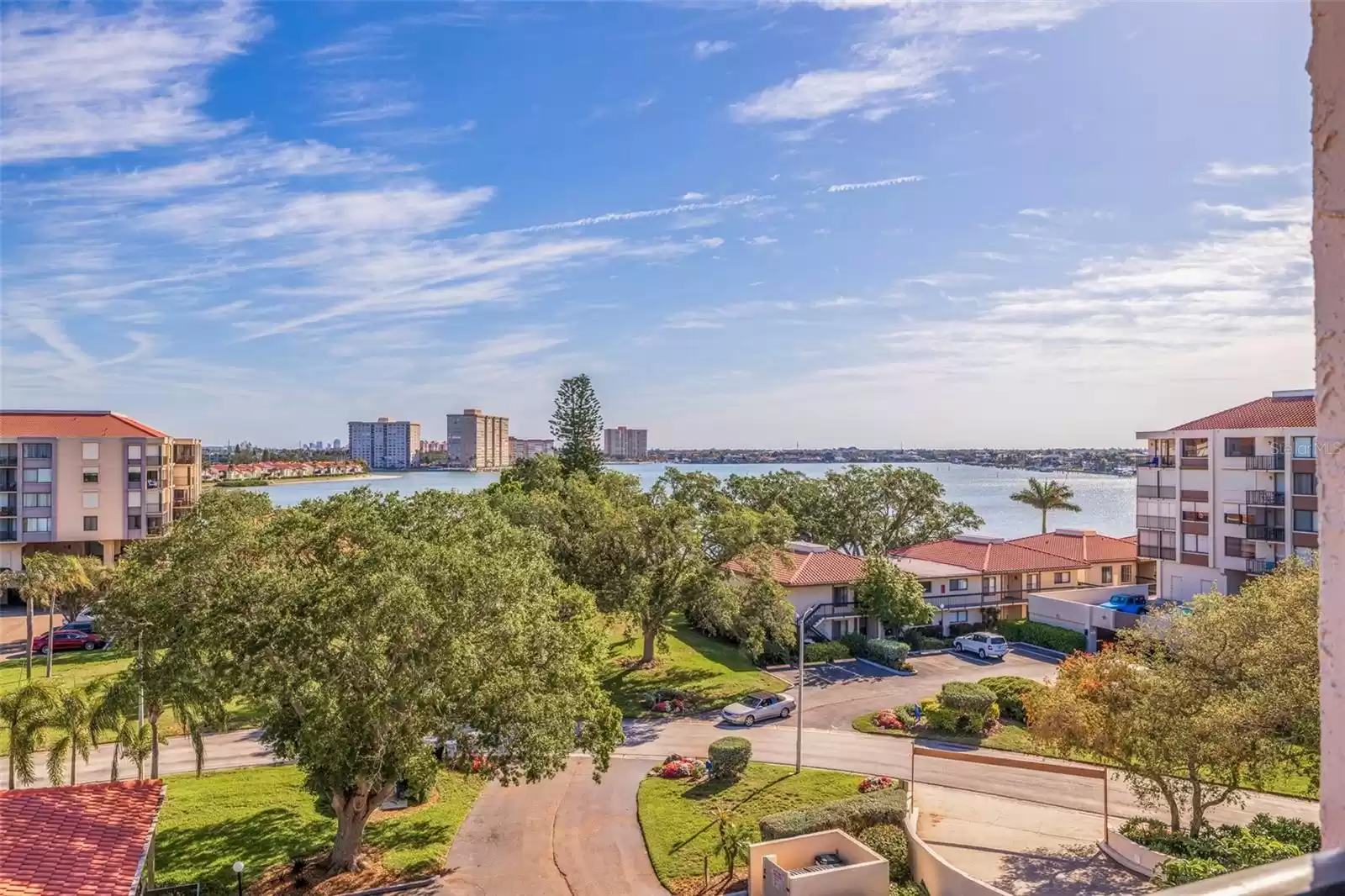 6219 PALMA DEL MAR BOULEVARD, SAINT PETERSBURG, Florida 33715, 2 Bedrooms Bedrooms, ,2 BathroomsBathrooms,Residential,For Sale,PALMA DEL MAR,MFRU8237520