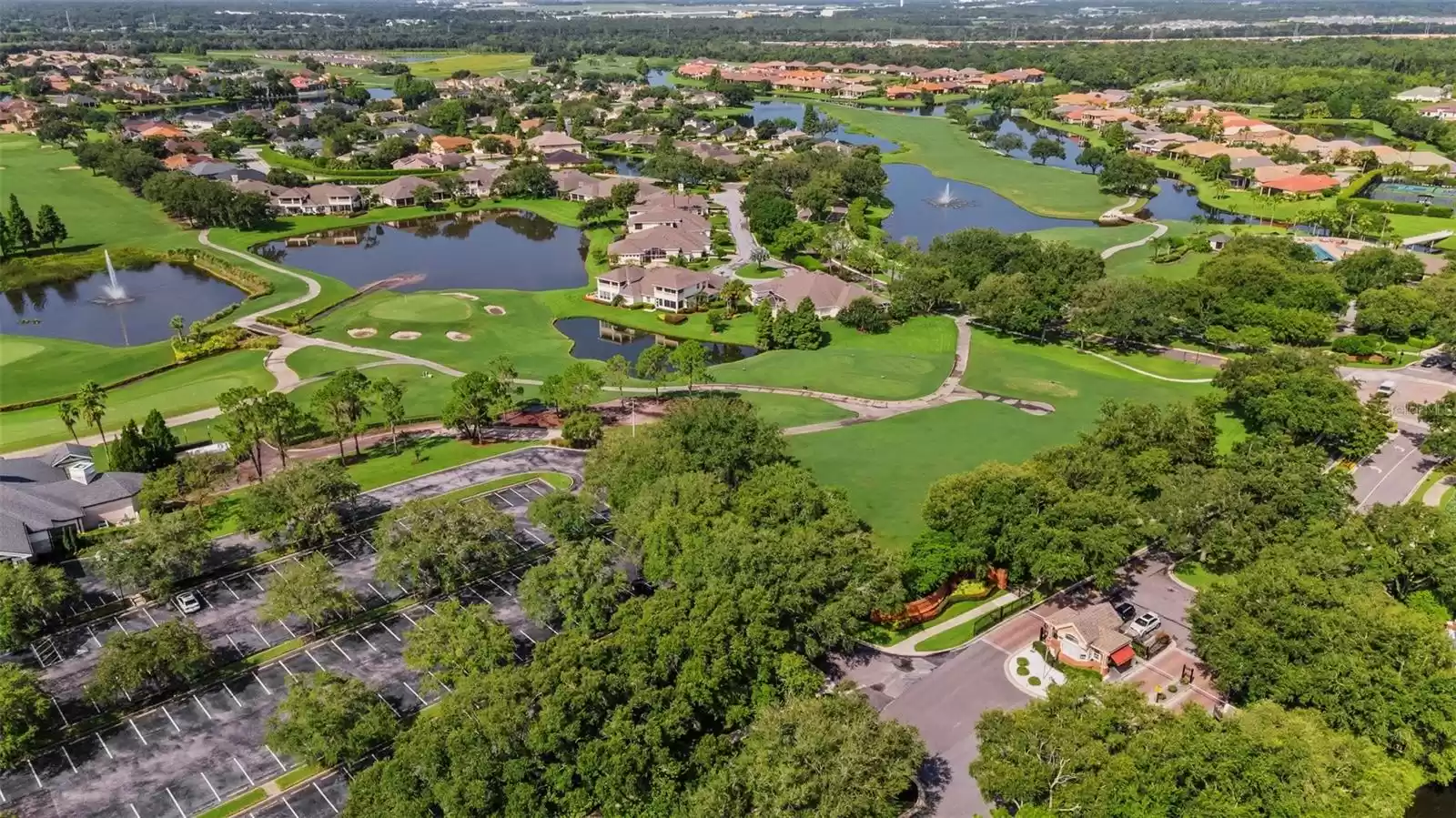 Plus, a beautifully maintained 18-hole links style golf course.