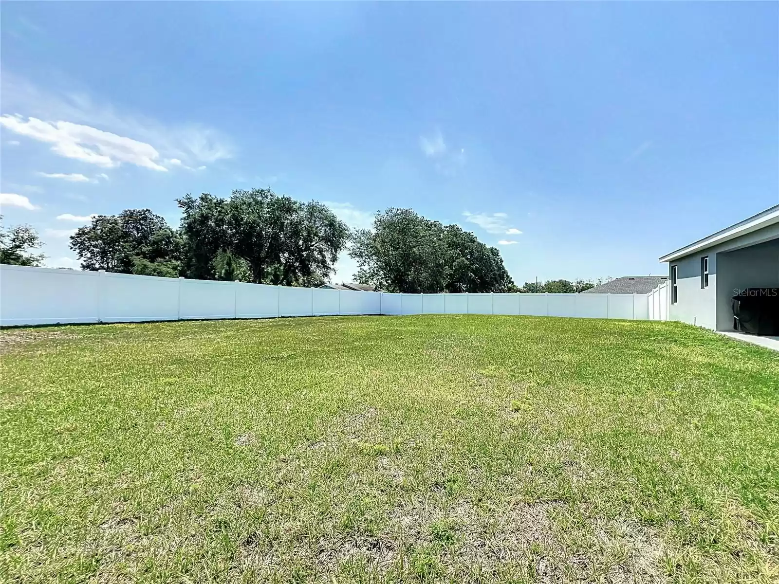 1145 SANDPIPER LOOP, WINTER HAVEN, Florida 33881, 3 Bedrooms Bedrooms, ,2 BathroomsBathrooms,Residential,For Sale,SANDPIPER,MFRT3518585