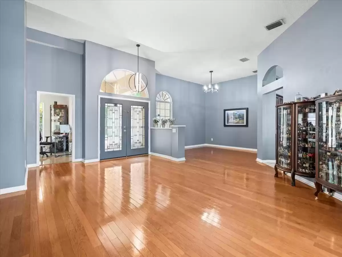 Living Room/Dining Room