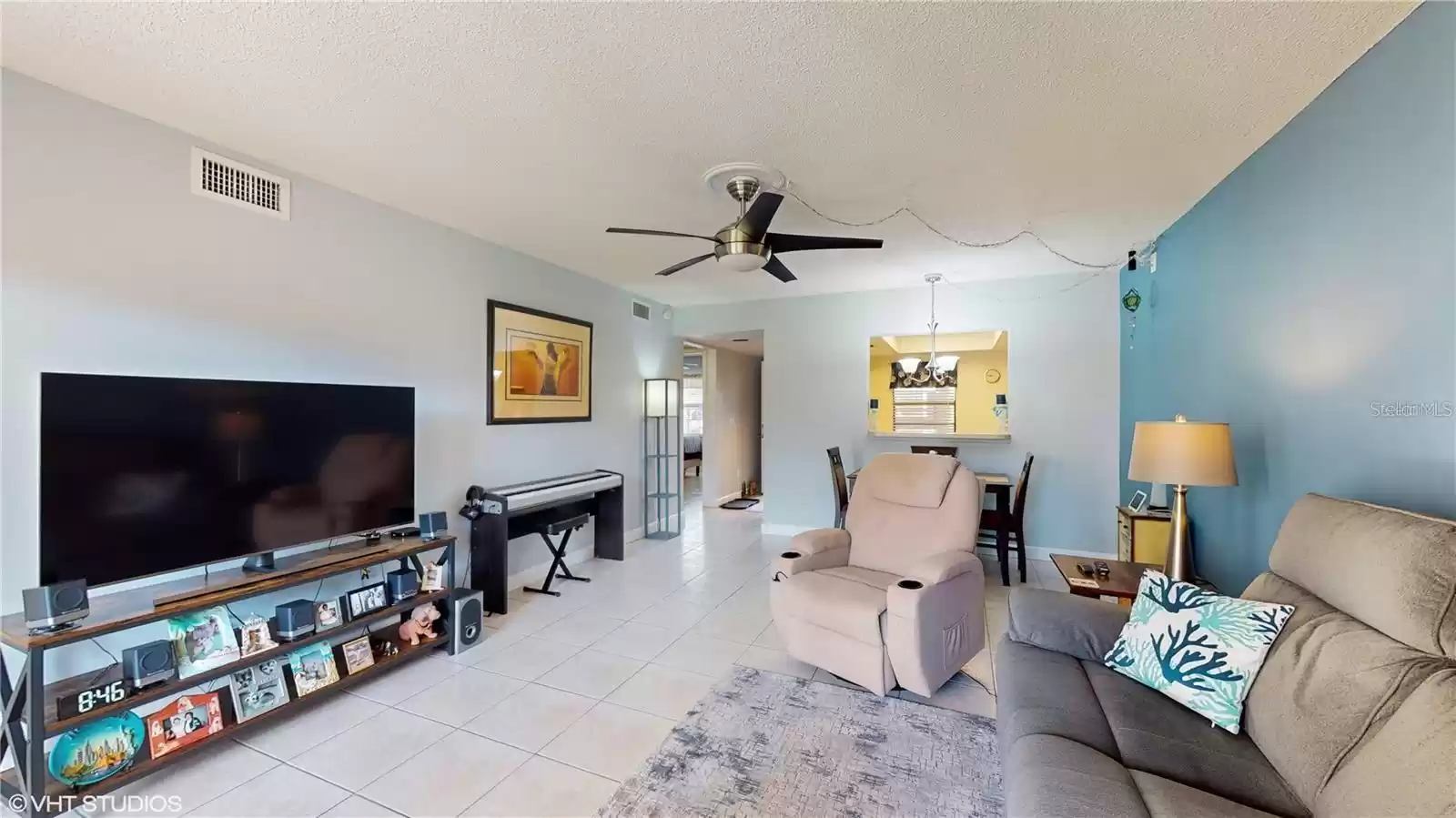 2400 WINDING CREEK BOULEVARD, CLEARWATER, Florida 33761, 2 Bedrooms Bedrooms, ,2 BathroomsBathrooms,Residential,For Sale,WINDING CREEK,MFROM676702