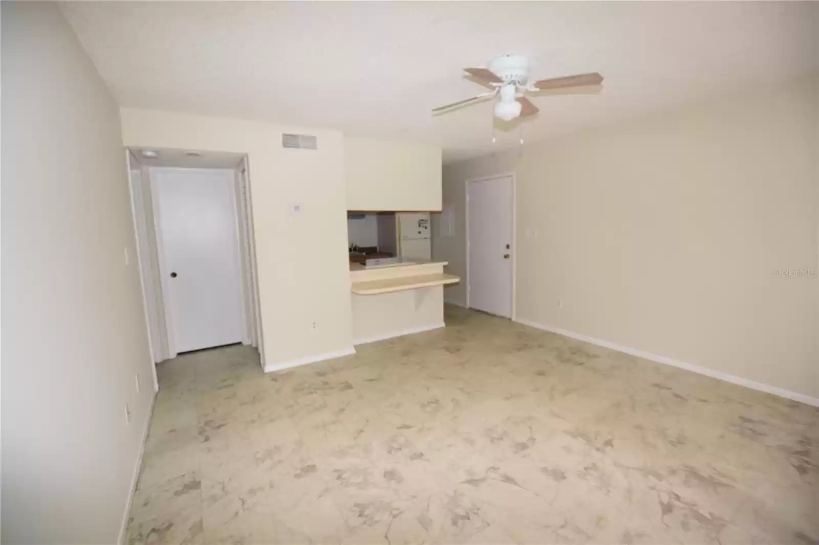 4609 CASON COVE DRIVE, ORLANDO, Florida 32811, 1 Bedroom Bedrooms, ,1 BathroomBathrooms,Residential Lease,For Rent,CASON COVE,MFRO6196738