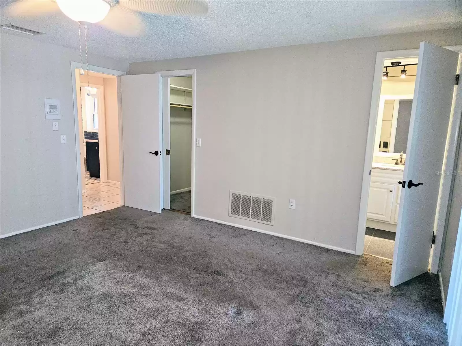 9137 SAINT CLAIR LANE, PORT RICHEY, Florida 34668, 3 Bedrooms Bedrooms, ,2 BathroomsBathrooms,Residential,For Sale,SAINT CLAIR,0,MFRW7863483
