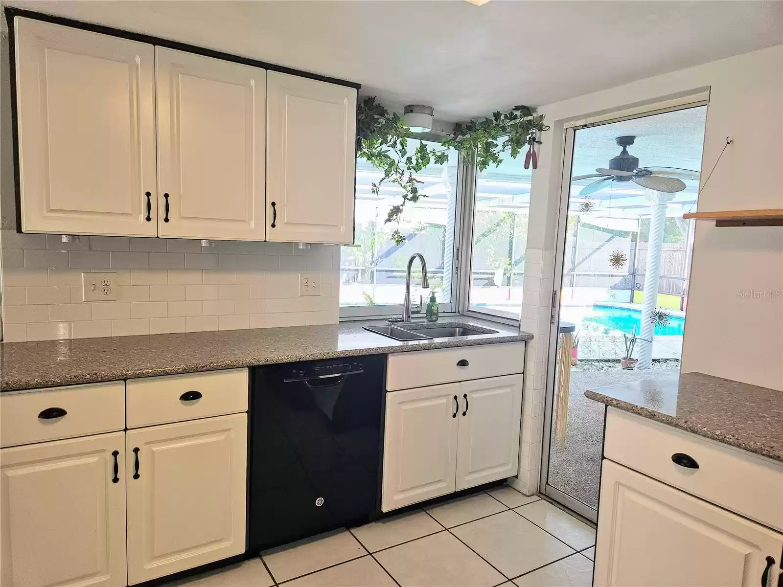 9137 SAINT CLAIR LANE, PORT RICHEY, Florida 34668, 3 Bedrooms Bedrooms, ,2 BathroomsBathrooms,Residential,For Sale,SAINT CLAIR,0,MFRW7863483