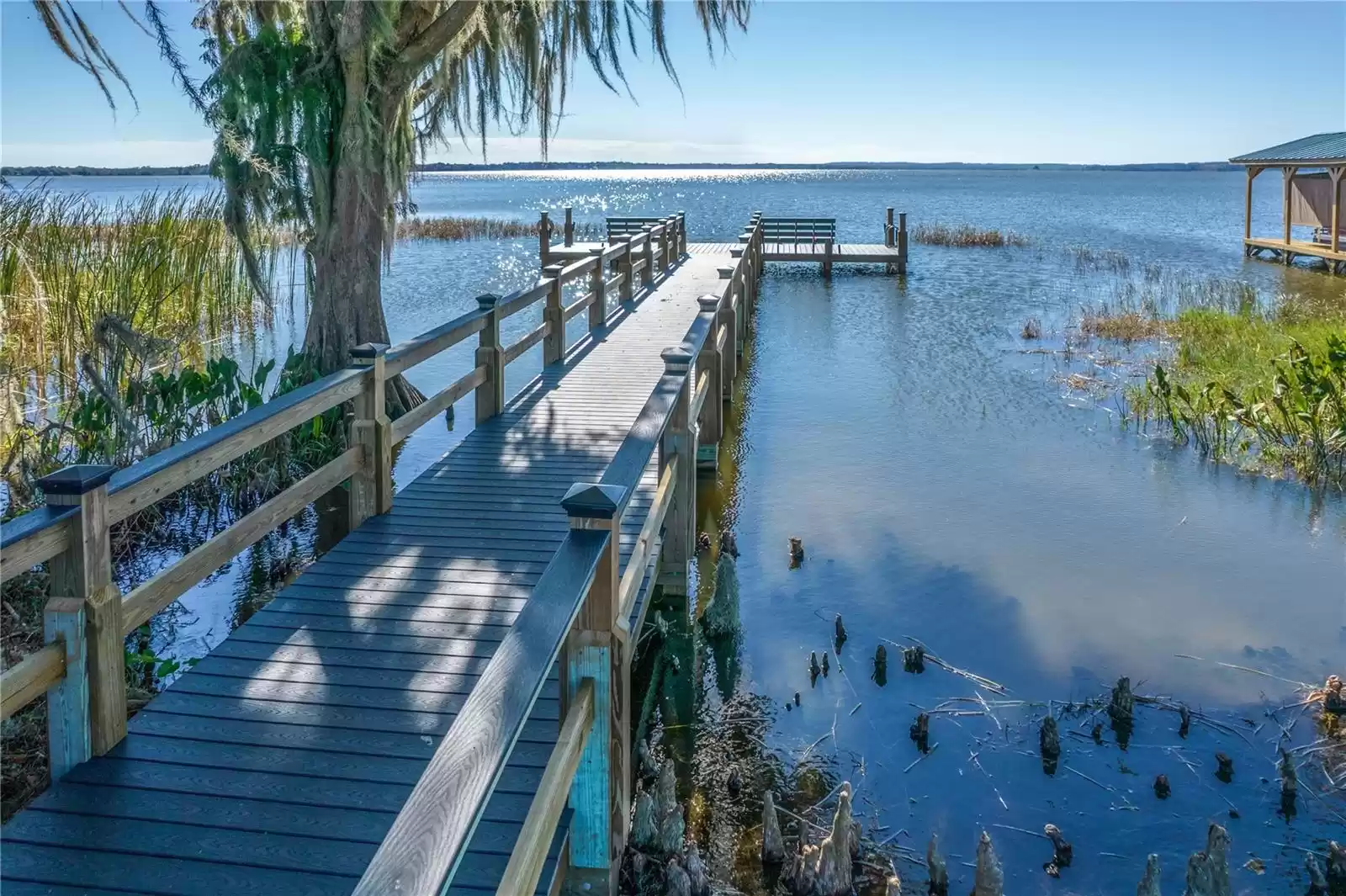 Community fishing dock