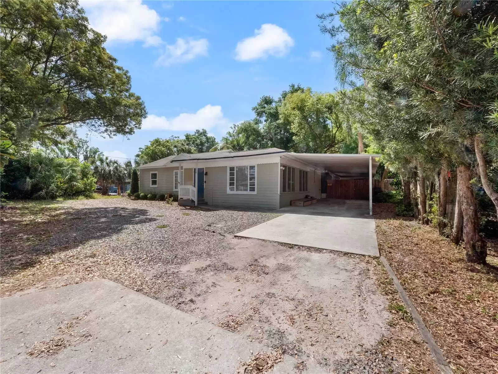 224 ILLIANA STREET, ORLANDO, Florida 32806, 3 Bedrooms Bedrooms, ,2 BathroomsBathrooms,Residential,For Sale,ILLIANA,MFRO6197762