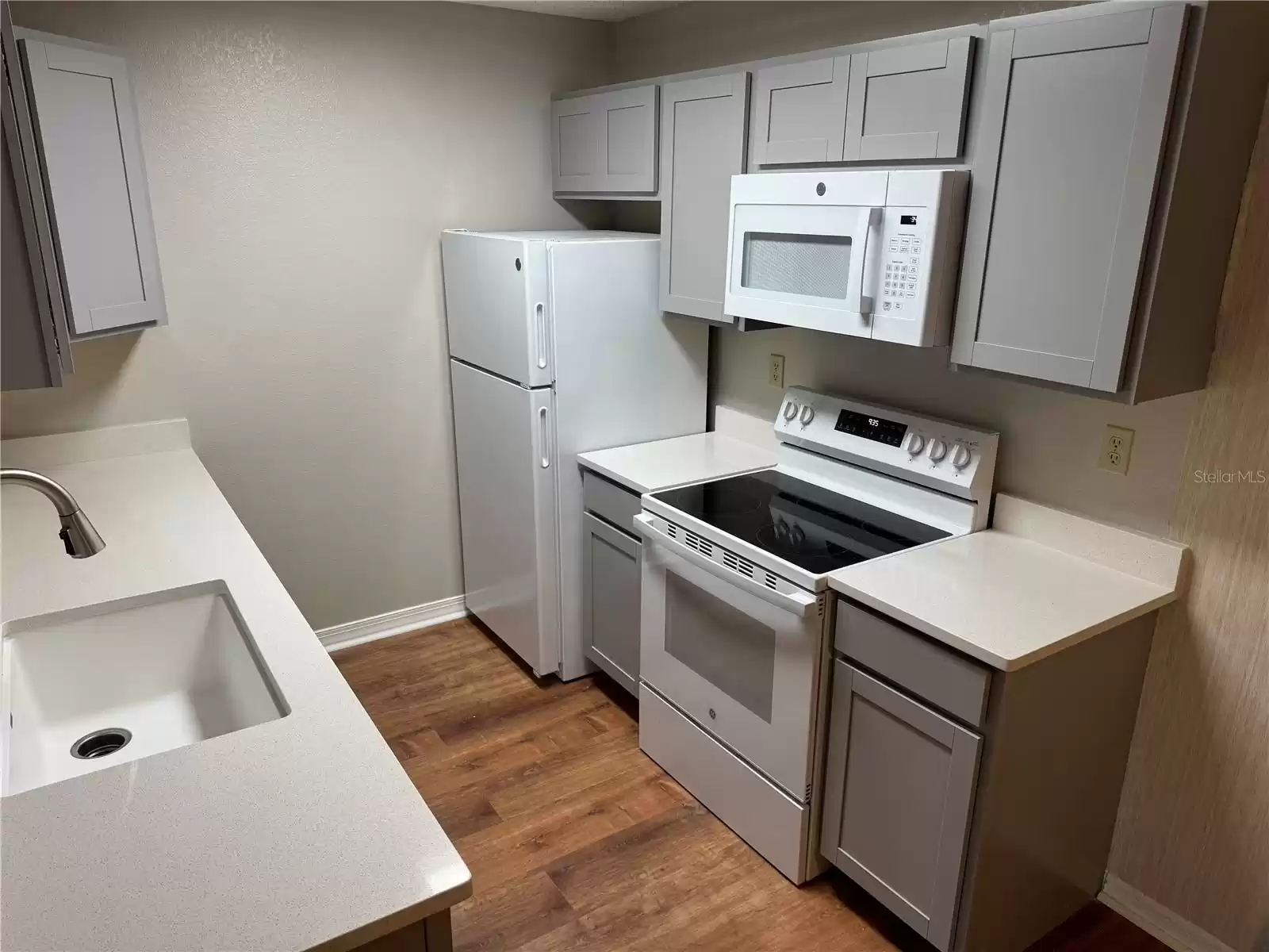 10263 GANDY BOULEVARD, SAINT PETERSBURG, Florida 33702, 1 Bedroom Bedrooms, ,1 BathroomBathrooms,Residential Lease,For Rent,GANDY,MFRU8239749