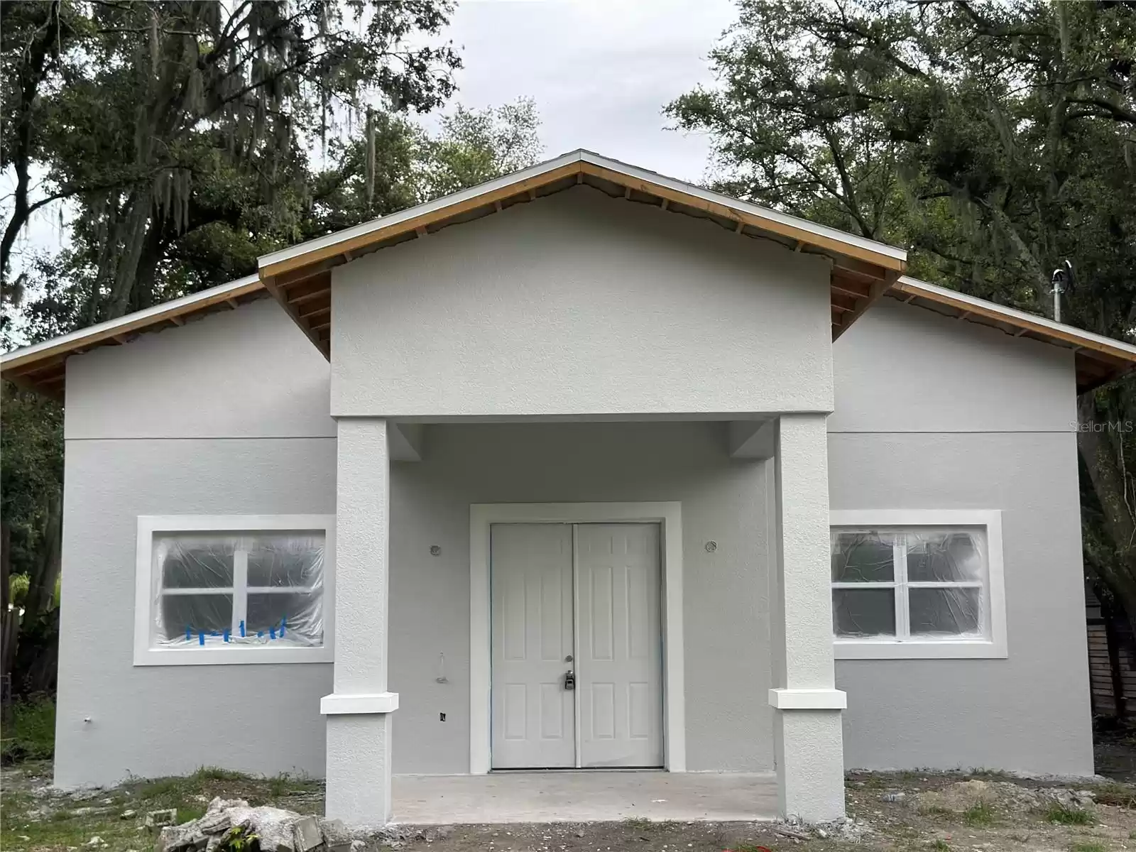 14 FOREST STREET, PLANT CITY, Florida 33563, 3 Bedrooms Bedrooms, ,2 BathroomsBathrooms,Residential,For Sale,FOREST,MFRL4944208