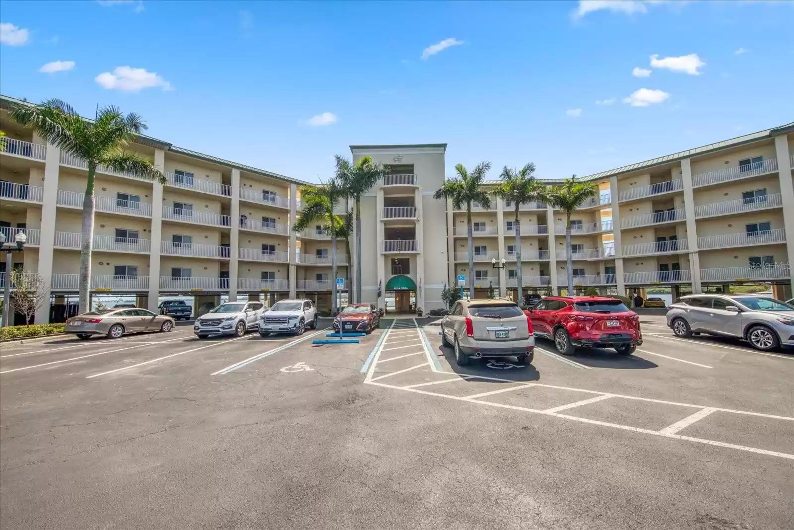 Well maintained parking lot and building.