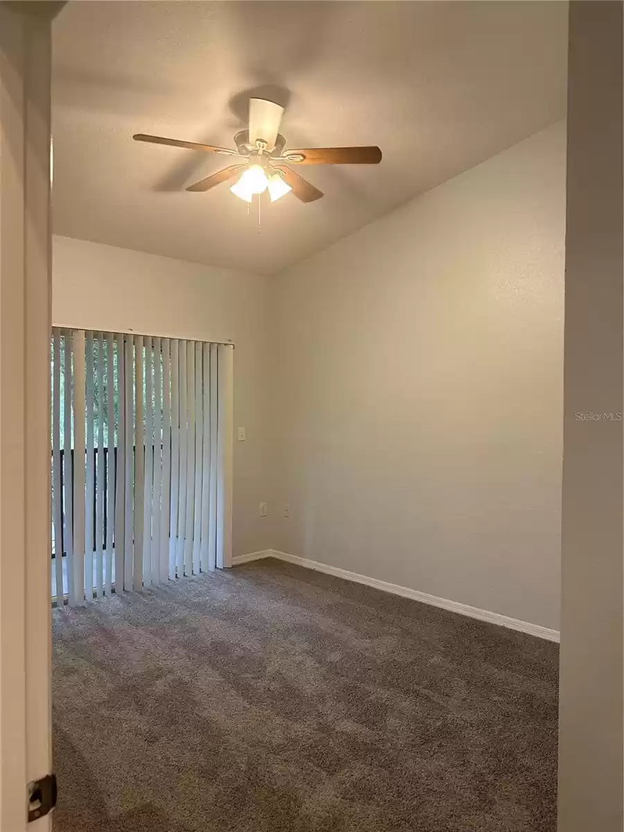 10101 COURTNEY PALMS BOULEVARD, TAMPA, Florida 33619, 2 Bedrooms Bedrooms, ,2 BathroomsBathrooms,Residential Lease,For Rent,COURTNEY PALMS,MFRT3521333