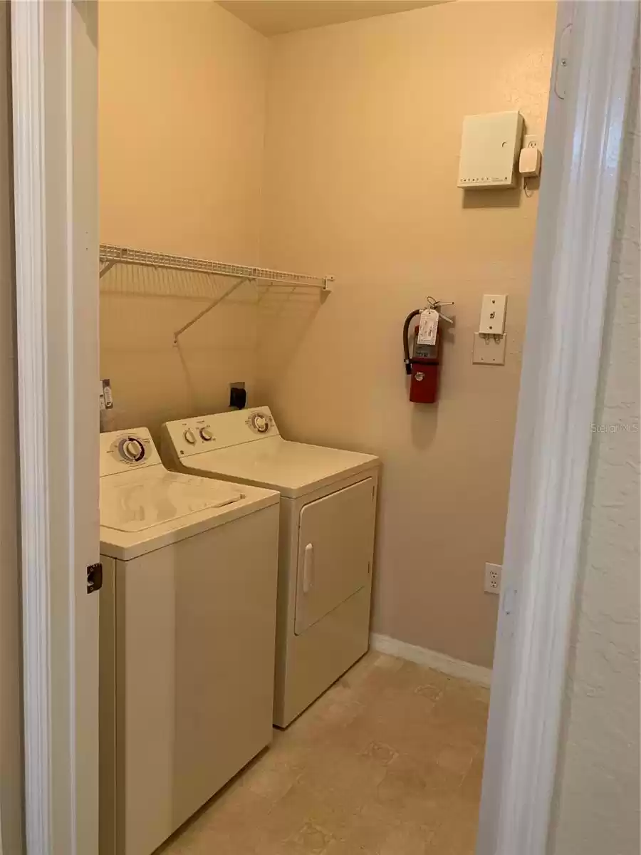 10101 COURTNEY PALMS BOULEVARD, TAMPA, Florida 33619, 2 Bedrooms Bedrooms, ,2 BathroomsBathrooms,Residential Lease,For Rent,COURTNEY PALMS,MFRT3521333