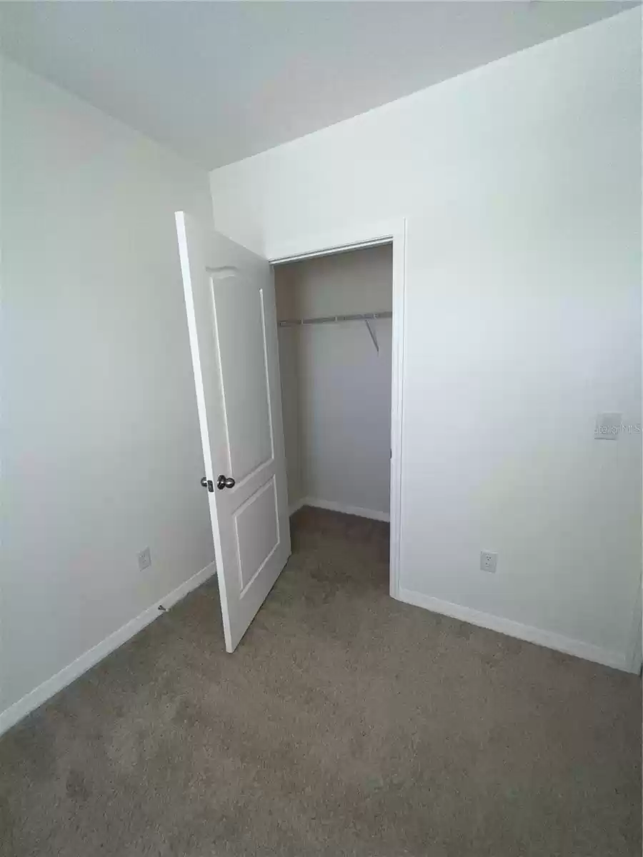 Bedroom 2 w/closet