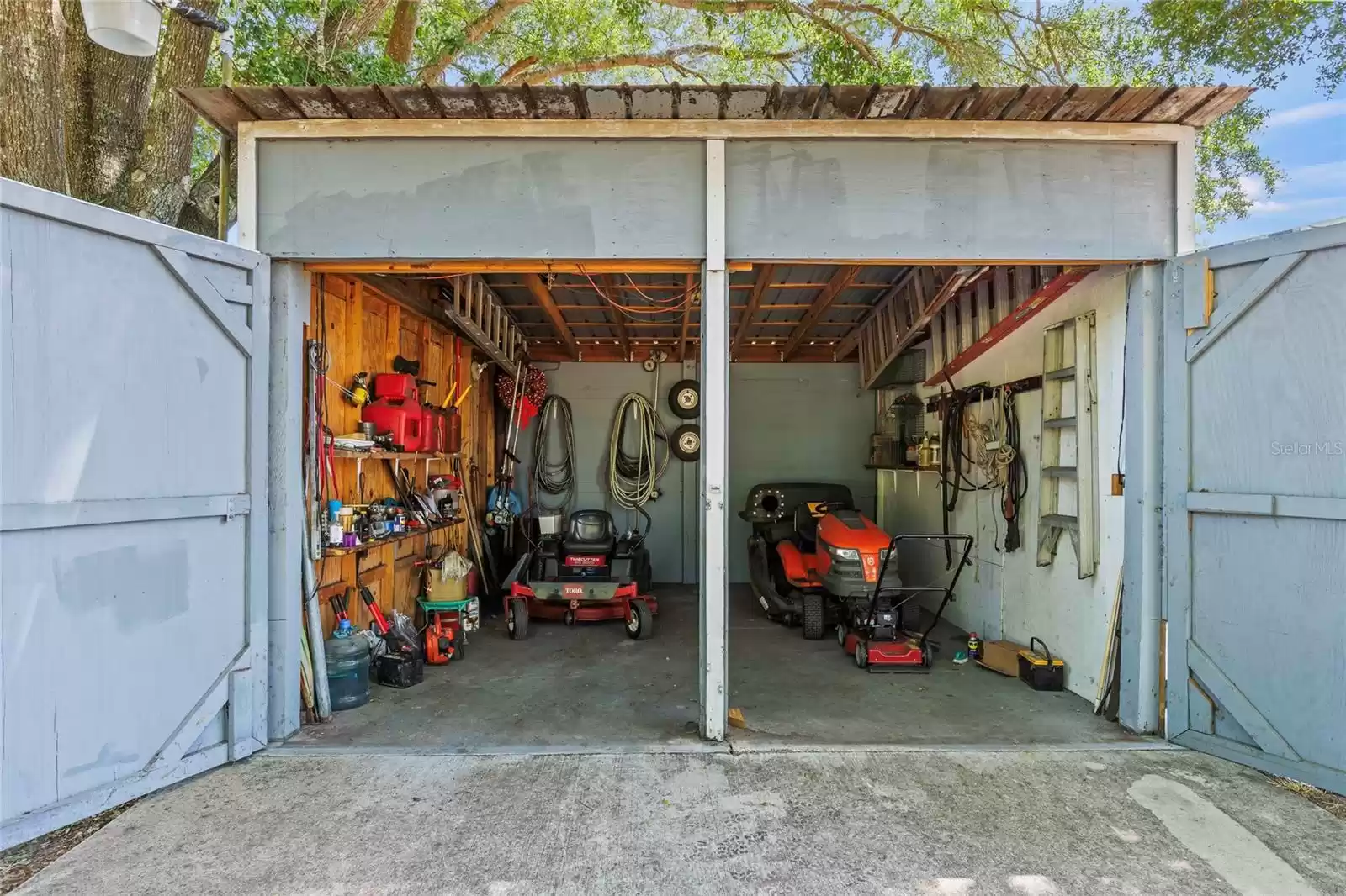 Wood Shop -notice cement floor