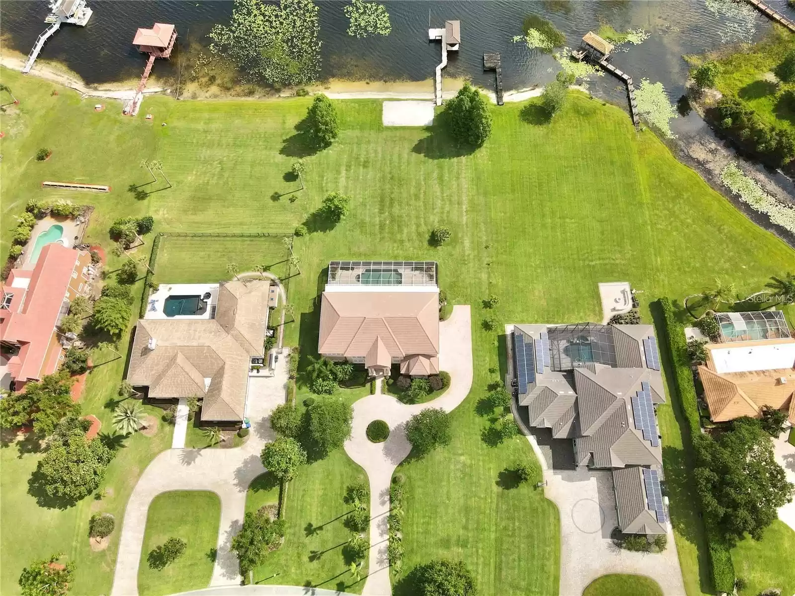 12137 CRESCENT COVE COURT, WINDERMERE, Florida 34786, 6 Bedrooms Bedrooms, ,7 BathroomsBathrooms,Residential Lease,For Rent,CRESCENT COVE,MFRO6199200