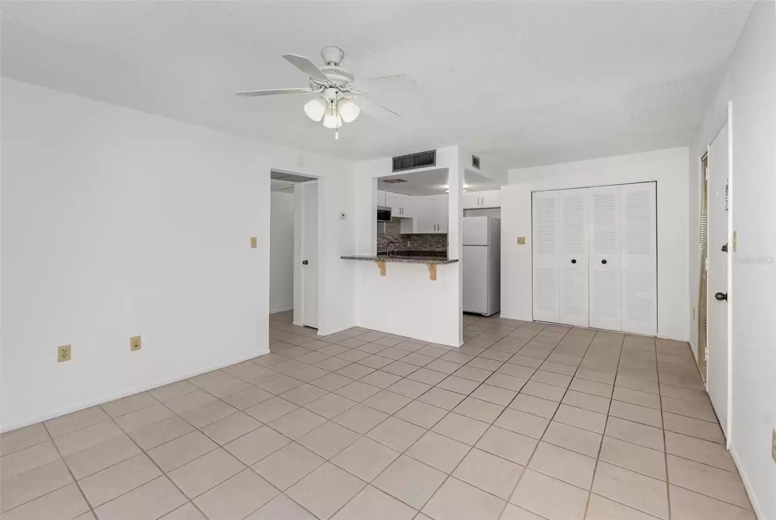 588 ORANGE DRIVE, ALTAMONTE SPRINGS, Florida 32701, 1 Bedroom Bedrooms, ,1 BathroomBathrooms,Residential,For Sale,ORANGE,MFRO6199345