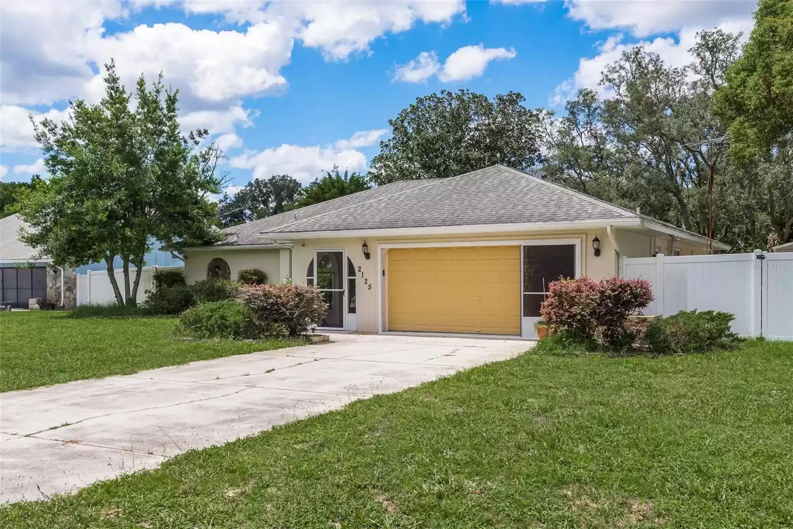 2125 ORCHARD PARK DRIVE, SPRING HILL, Florida 34608, 3 Bedrooms Bedrooms, ,2 BathroomsBathrooms,Residential,For Sale,ORCHARD PARK,MFRU8240310