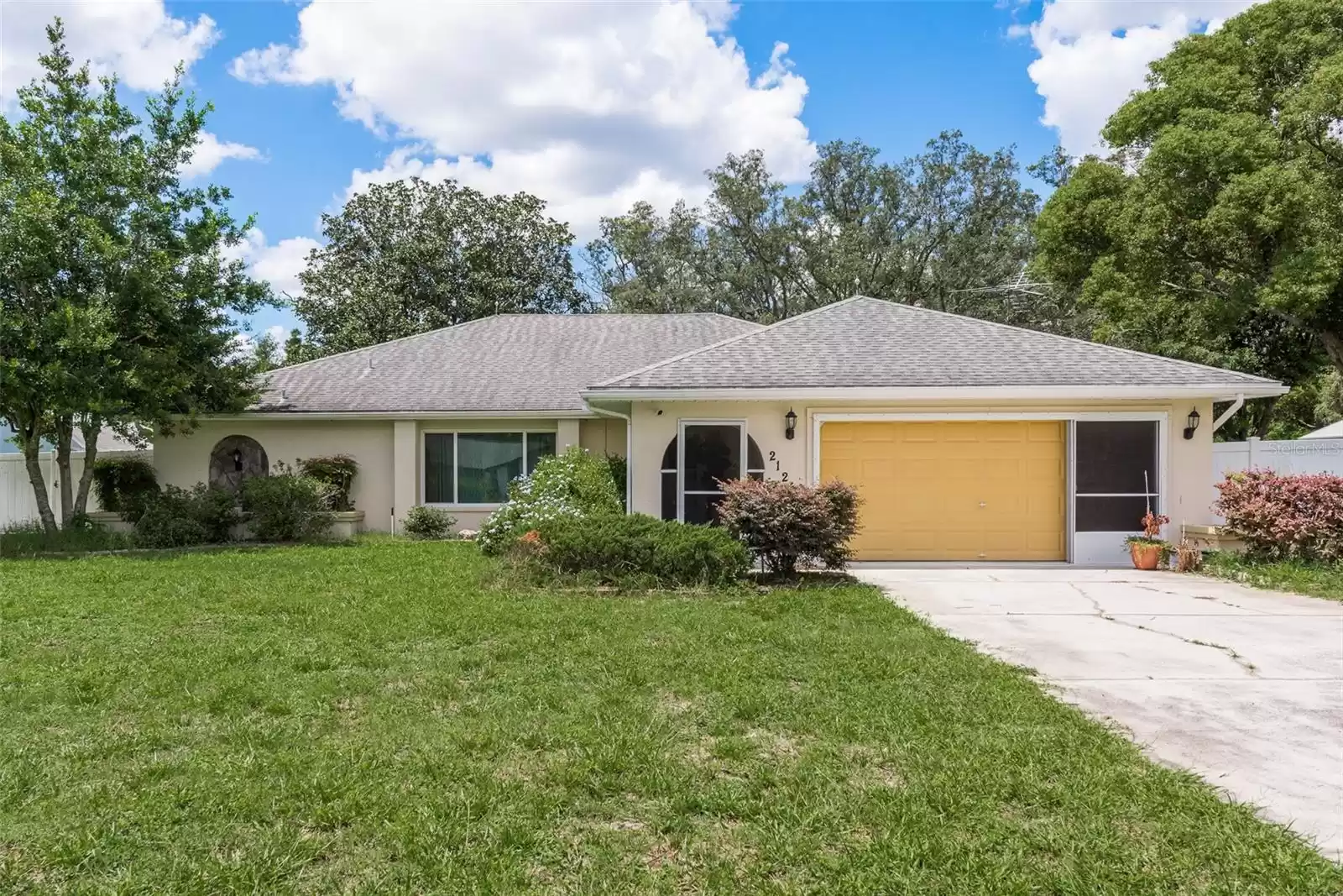 2125 ORCHARD PARK DRIVE, SPRING HILL, Florida 34608, 3 Bedrooms Bedrooms, ,2 BathroomsBathrooms,Residential,For Sale,ORCHARD PARK,MFRU8240310