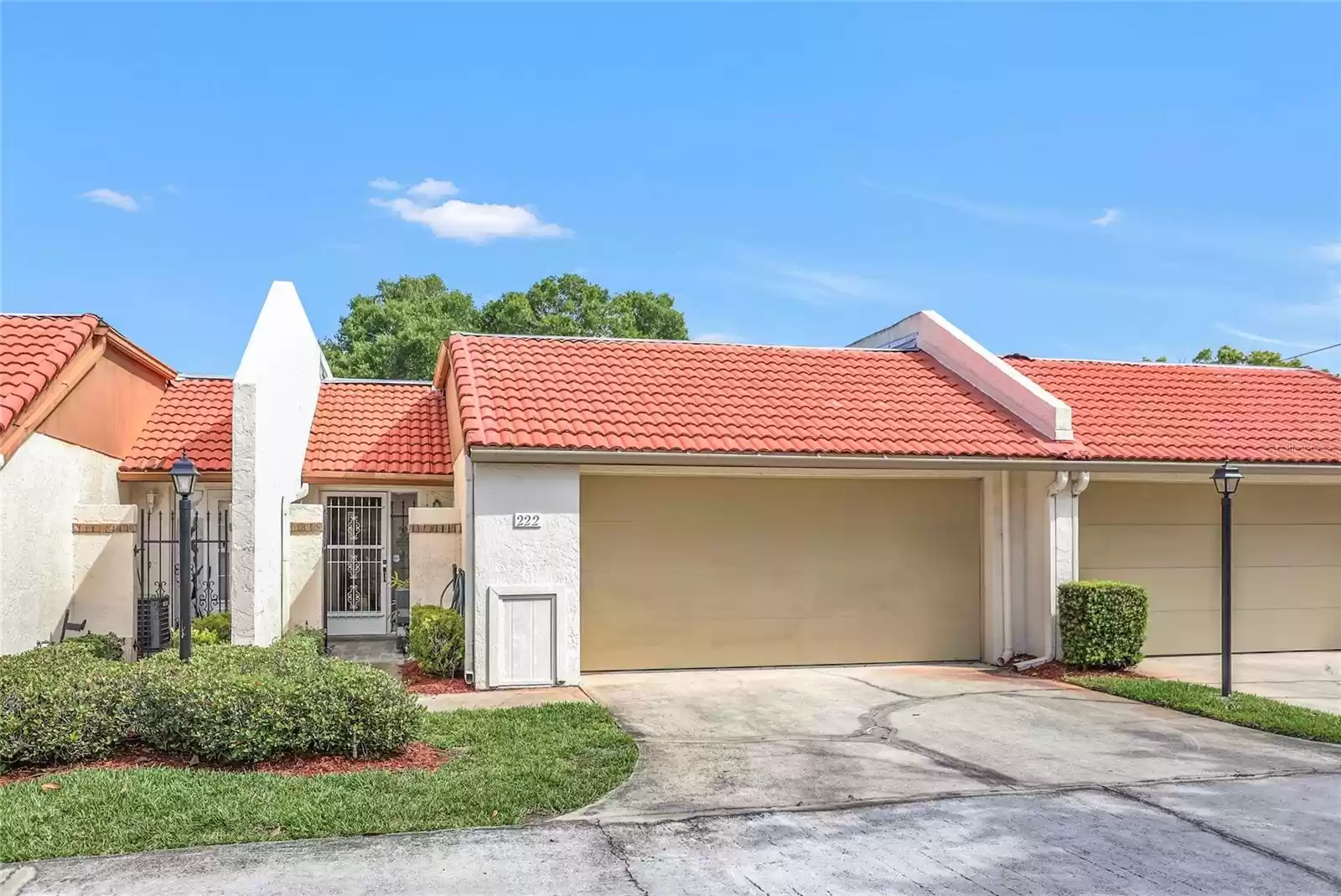 222 BALFOUR DRIVE, WINTER PARK, Florida 32792, 2 Bedrooms Bedrooms, ,2 BathroomsBathrooms,Residential,For Sale,BALFOUR,MFRO6200486