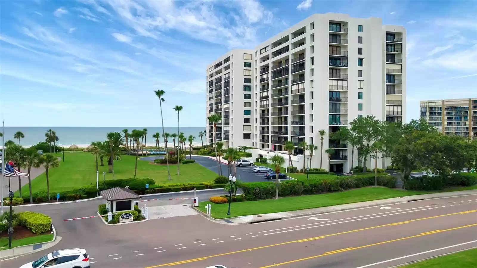 1460 GULF BOULEVARD, CLEARWATER BEACH, Florida 33767, 2 Bedrooms Bedrooms, ,2 BathroomsBathrooms,Residential Lease,For Rent,GULF,MFRU8240683