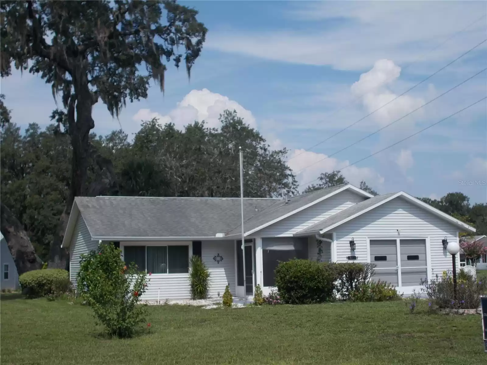 612 FANNICH COURT, LEESBURG, Florida 34788, 2 Bedrooms Bedrooms, ,2 BathroomsBathrooms,Residential,For Sale,FANNICH,MFROM677679