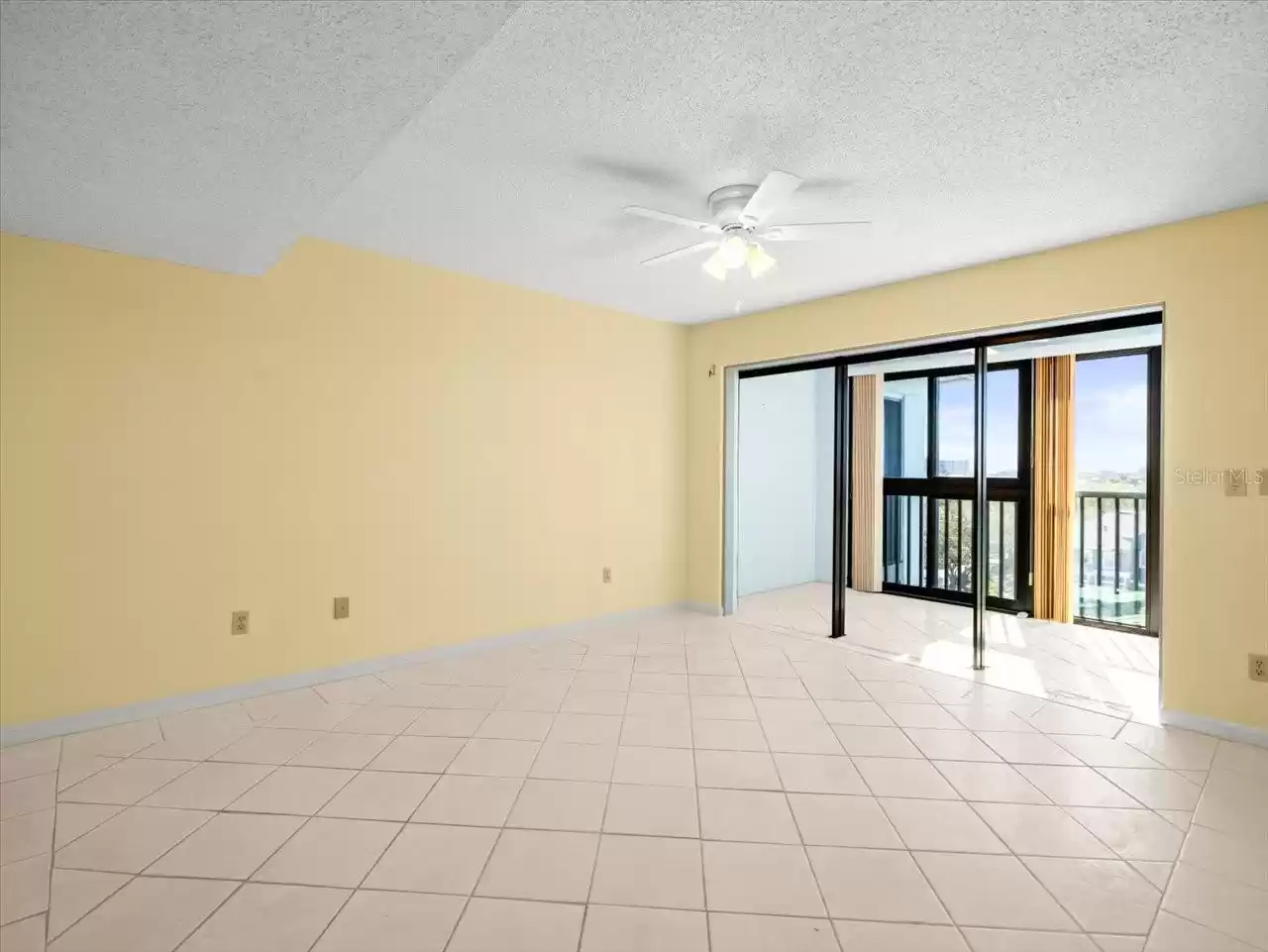 14820 RUE DE BAYONNE, CLEARWATER, Florida 33762, 3 Bedrooms Bedrooms, ,2 BathroomsBathrooms,Residential,For Sale,RUE DE BAYONNE,0,MFRU8240917