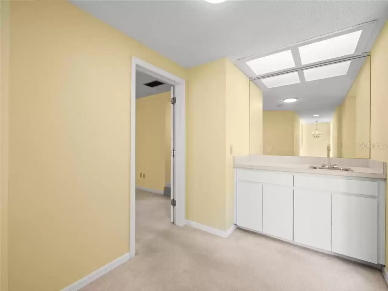 14820 RUE DE BAYONNE, CLEARWATER, Florida 33762, 3 Bedrooms Bedrooms, ,2 BathroomsBathrooms,Residential,For Sale,RUE DE BAYONNE,0,MFRU8240917