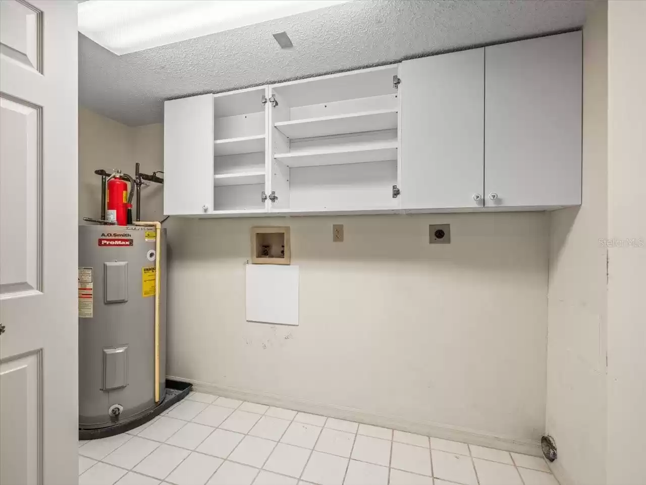 14820 RUE DE BAYONNE, CLEARWATER, Florida 33762, 3 Bedrooms Bedrooms, ,2 BathroomsBathrooms,Residential,For Sale,RUE DE BAYONNE,0,MFRU8240917