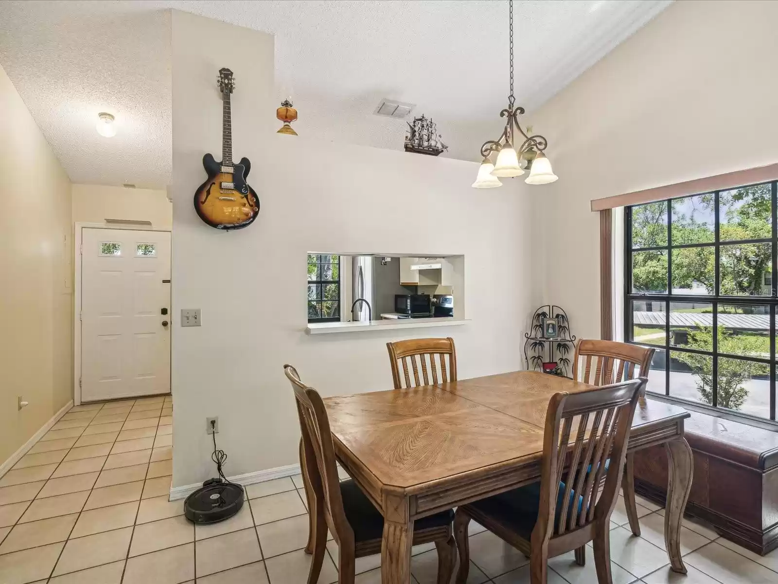 Dining room and pass-through from kitchen