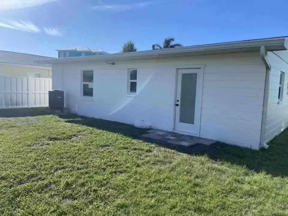 846 180TH AVENUE, REDINGTON SHORES, Florida 33708, 2 Bedrooms Bedrooms, ,1 BathroomBathrooms,Residential,For Sale,180TH,MFRO6198666