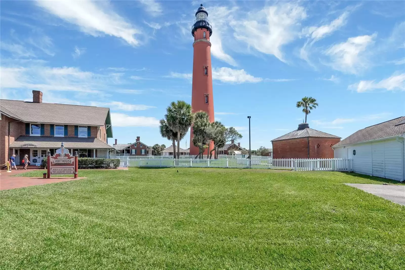 4421 S ATLANTIC AVE, PONCE INLET, Florida 32127, 3 Bedrooms Bedrooms, ,2 BathroomsBathrooms,Residential,For Sale,S ATLANTIC AVE,MFRO6201216