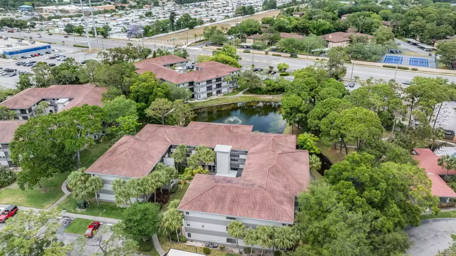 2650 COUNTRYSIDE BOULEVARD, CLEARWATER, Florida 33761, 2 Bedrooms Bedrooms, ,2 BathroomsBathrooms,Residential,For Sale,COUNTRYSIDE,MFRT3523165