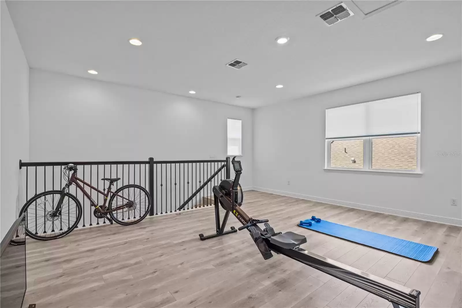 Upstairs Bonus Room with ensuite and large closet.