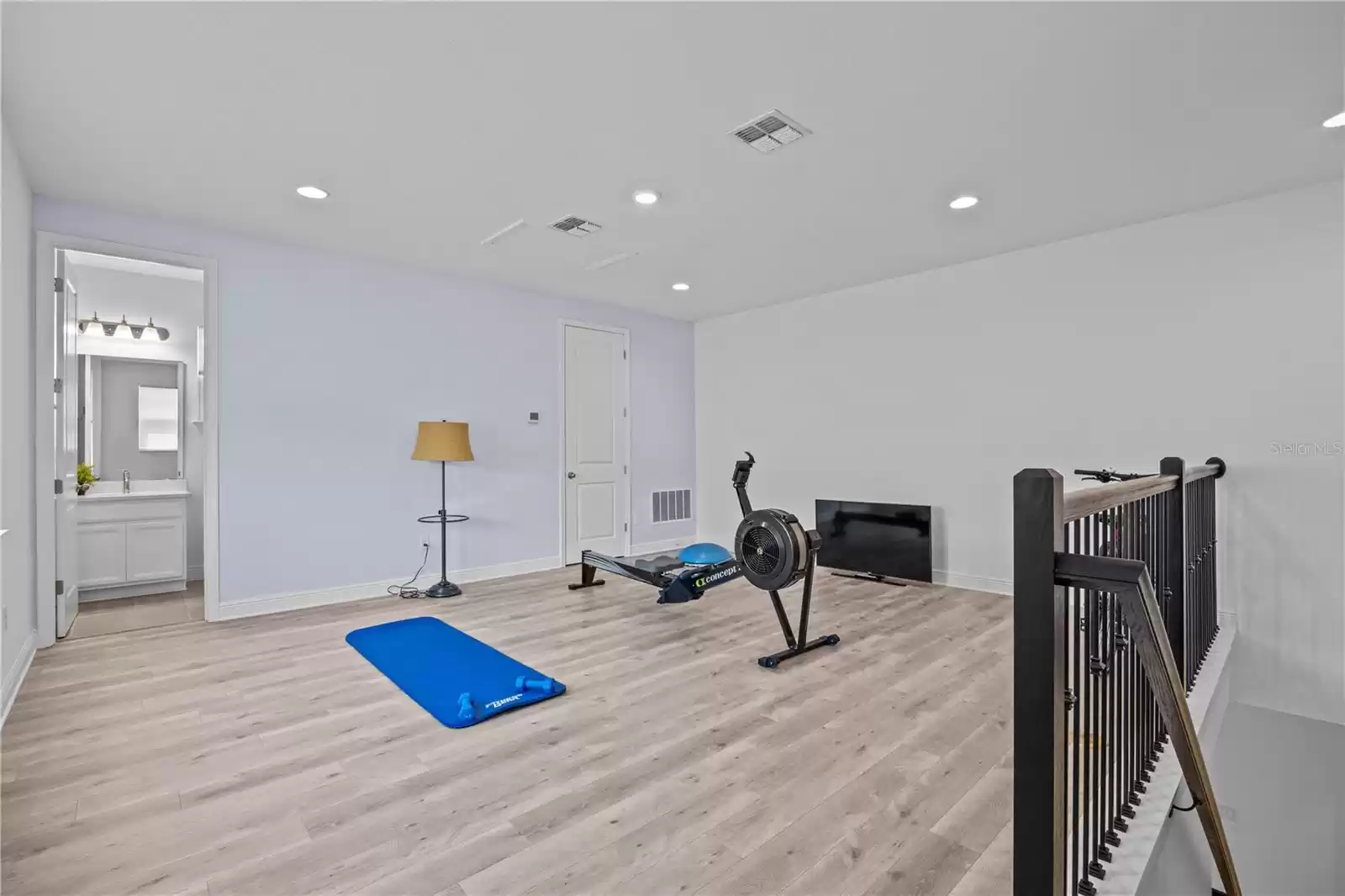 Upstairs Bonus Room with ensuite and large closet.