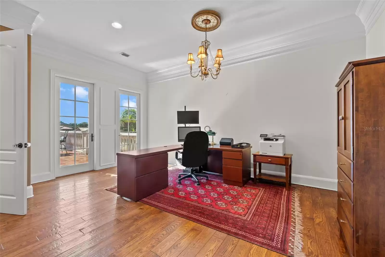 Sitting area/home office